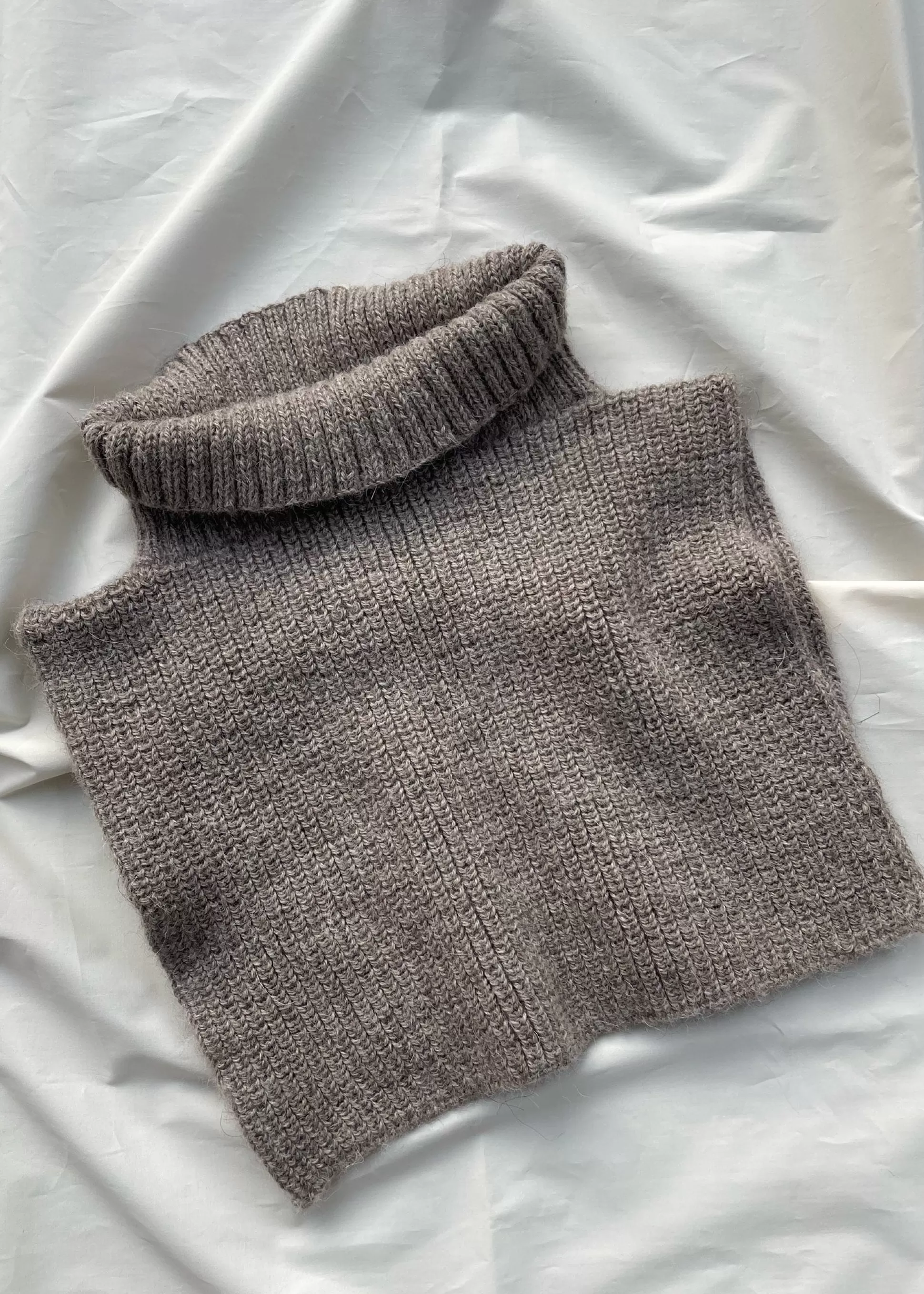 aiayu Garn & Opskrifter<Enya neckwarmer - knitting pattern Multi