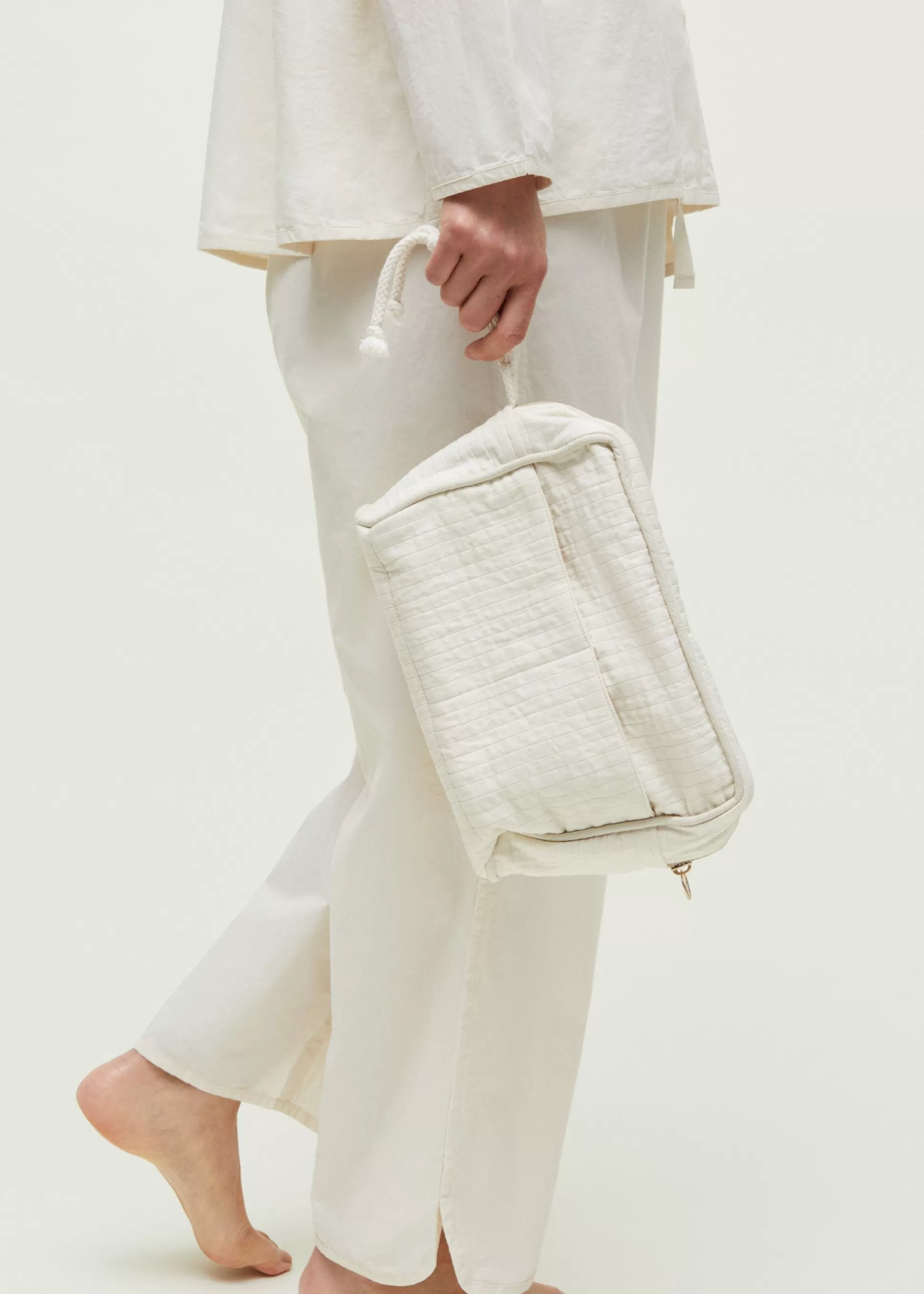 aiayu Pouches<Favorite bag double Albicant