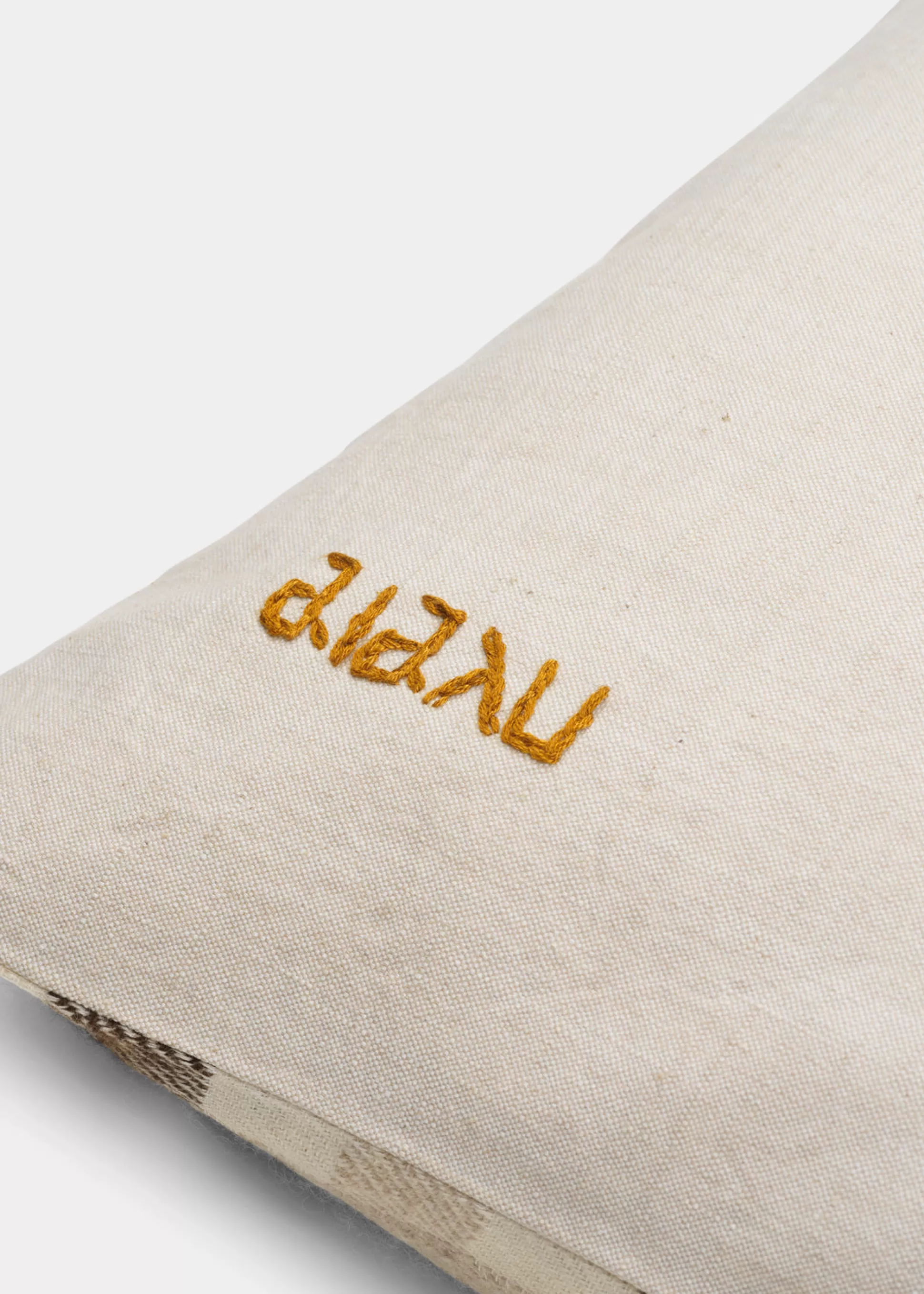 aiayu Puder<Gabriel cashmere pillow- 40x60 Mix Nepali