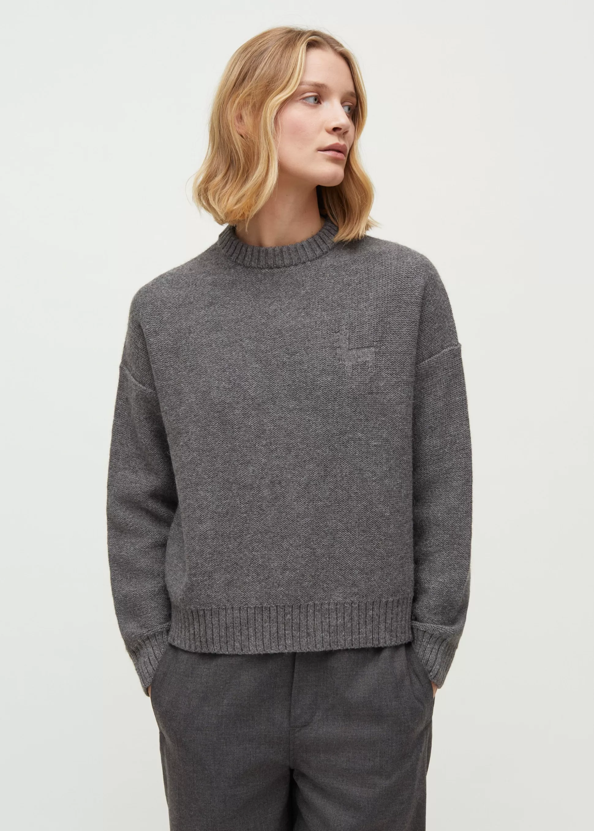 aiayu Strik<Highland juna wool sweater Pure Grey