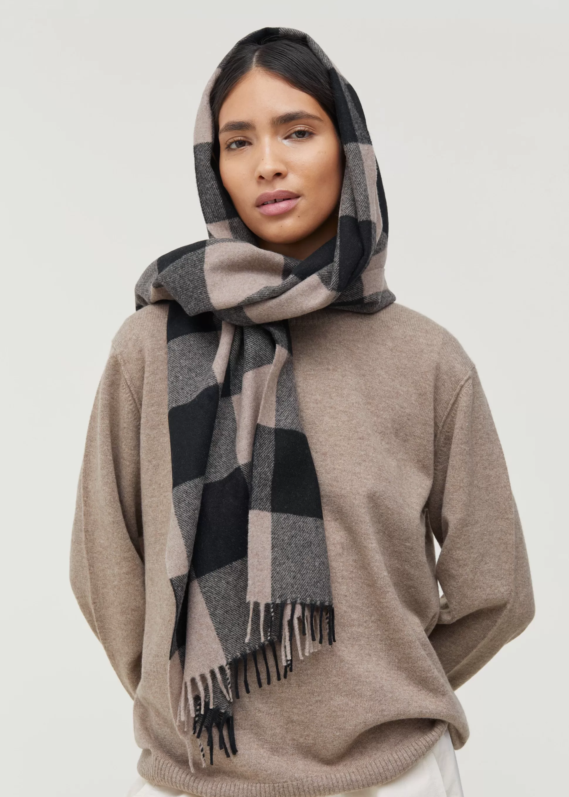 aiayu Tørklæder<Kay wool scarf Mix Black