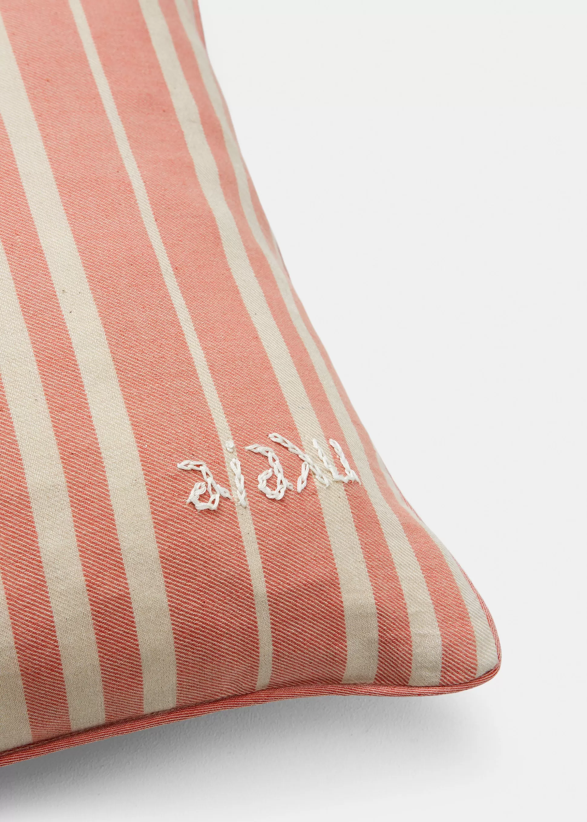 aiayu Puder<Marking silk pillow - 40x60 Mix Vintage Red